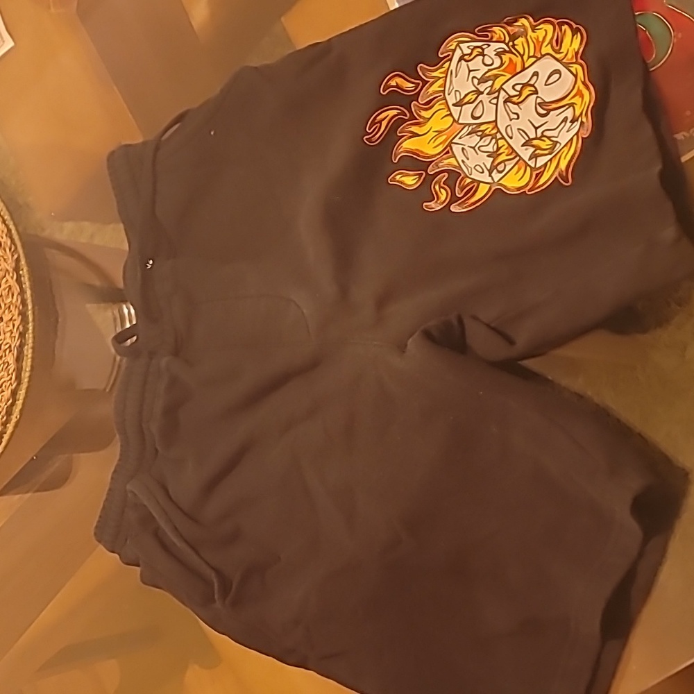 Deldelmar dice shorts